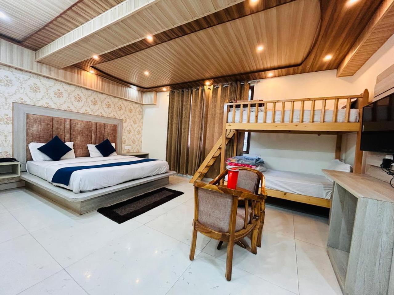 Yog Maya Regency B&B Шимла Экстерьер фото